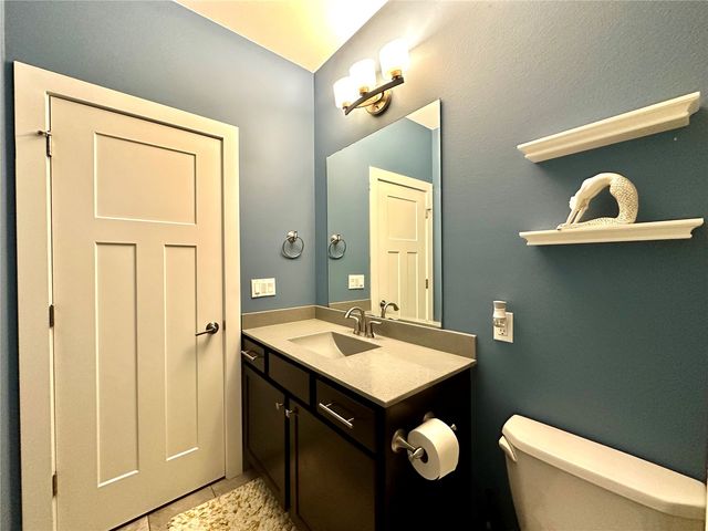 816 Palmyra Drive NE, Cedar Rapids, IA 52402