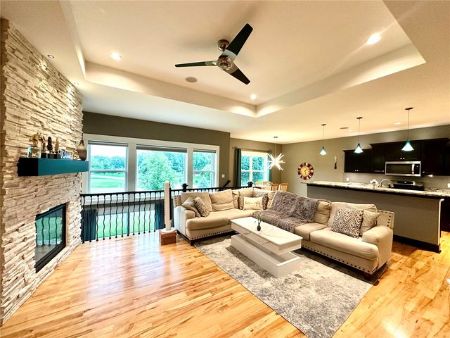 816 Palmyra Drive NE, Cedar Rapids, IA 52402