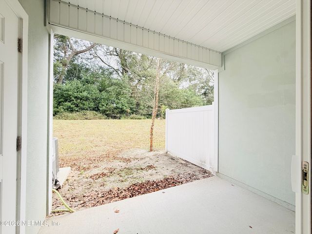 847 GATE RUN Road, Jacksonville, FL 32211