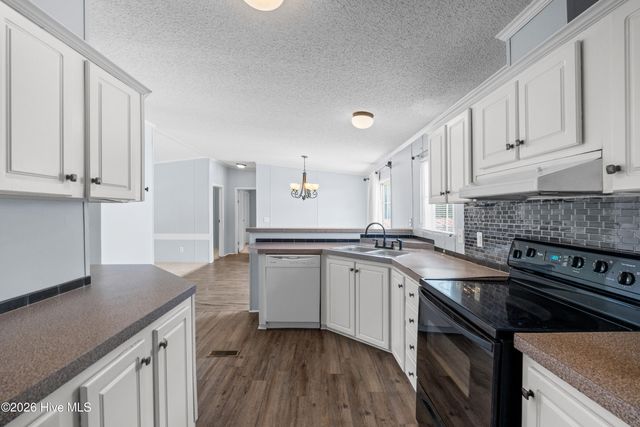 293 Laughing Gull Court SW, Shallotte, NC 28470