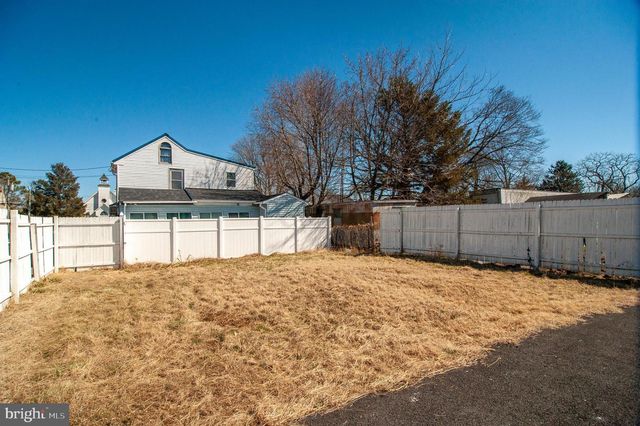 108 BELL ST, Dover, DE 19901