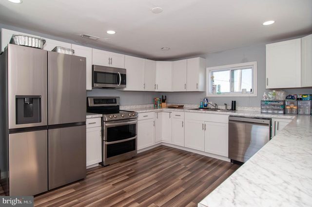 108 BELL ST, Dover, DE 19901