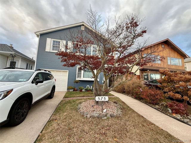 575 E Fulton Street Upper, Long Beach, NY 11561