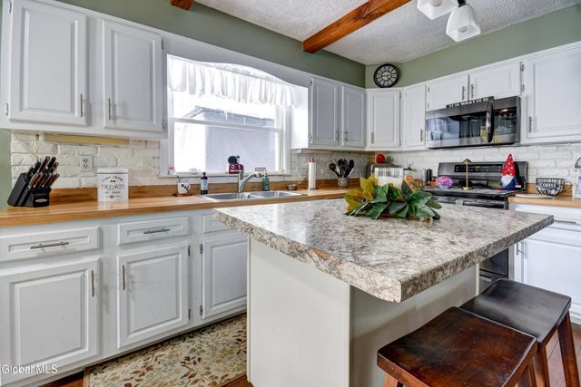 225 N Chase Street, Johnstown, NY 12095