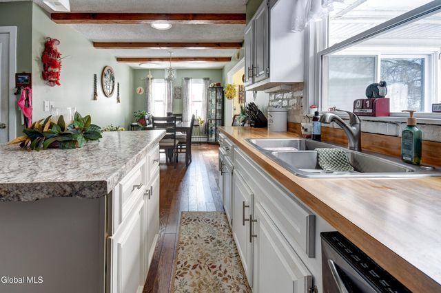 225 N Chase Street, Johnstown, NY 12095