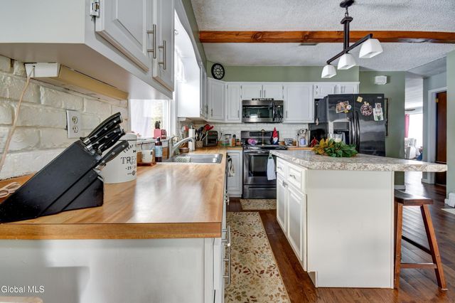 225 N Chase Street, Johnstown, NY 12095