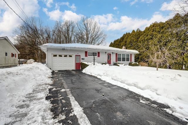 225 N Chase Street, Johnstown, NY 12095