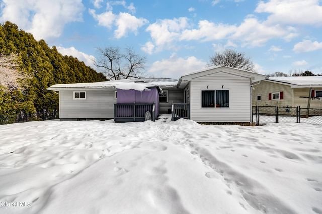 225 N Chase Street, Johnstown, NY 12095