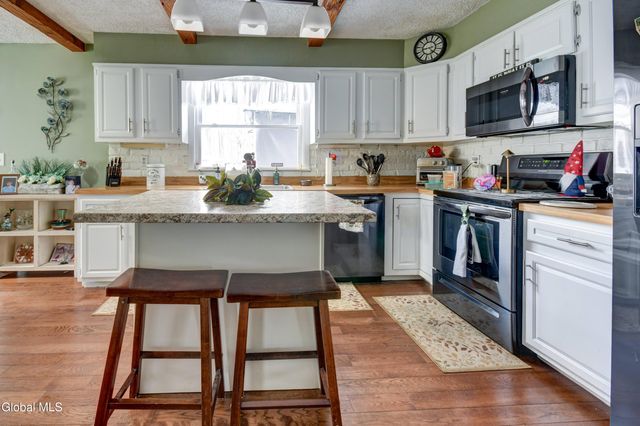 225 N Chase Street, Johnstown, NY 12095