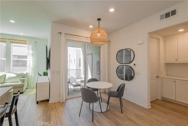 27466 Mercantile Court 203, Valencia, CA 91381