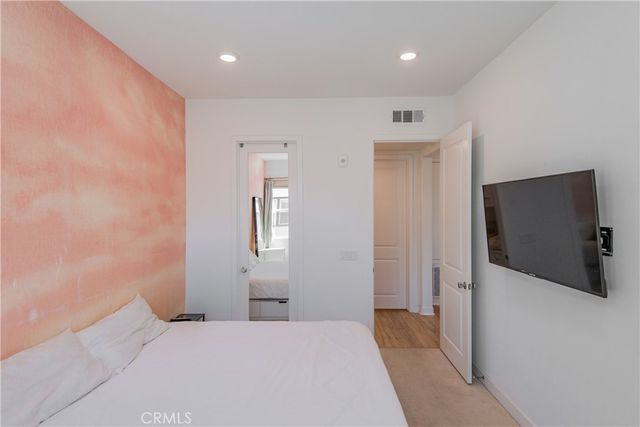 27466 Mercantile Court 203, Valencia, CA 91381