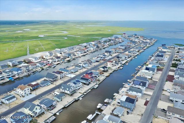 186 Flamingo Road, Tuckerton, NJ 08087