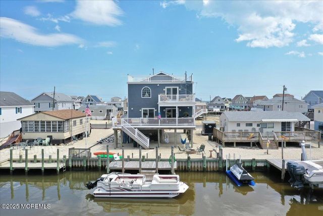 186 Flamingo Road, Tuckerton, NJ 08087