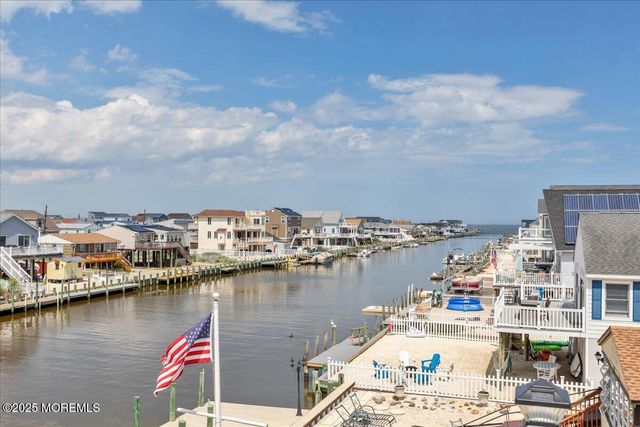 186 Flamingo Road, Tuckerton, NJ 08087