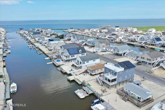 186 Flamingo Road, Tuckerton, NJ 08087