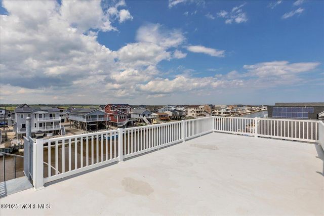186 Flamingo Road, Tuckerton, NJ 08087