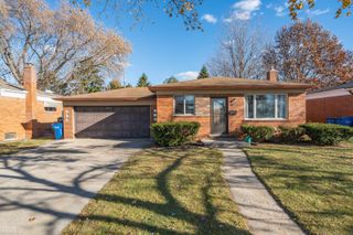26466 Richard Drive, Warren, MI 48089