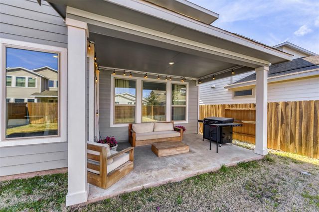 8602 Cottage Rose DR, Austin, TX 78744