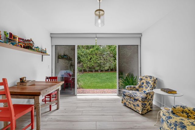 1813 Wood Fern Drive, Boynton Beach, FL 33436