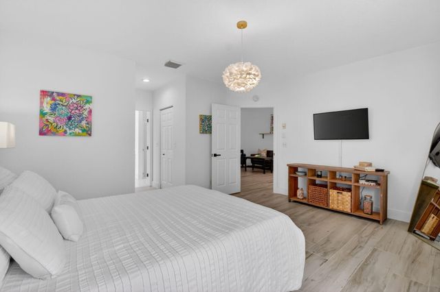 1813 Wood Fern Drive, Boynton Beach, FL 33436