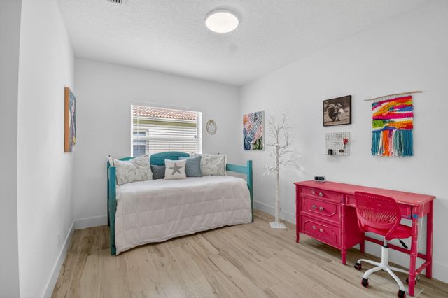 1813 Wood Fern Drive, Boynton Beach, FL 33436