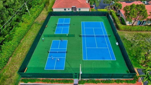 1813 Wood Fern Drive, Boynton Beach, FL 33436