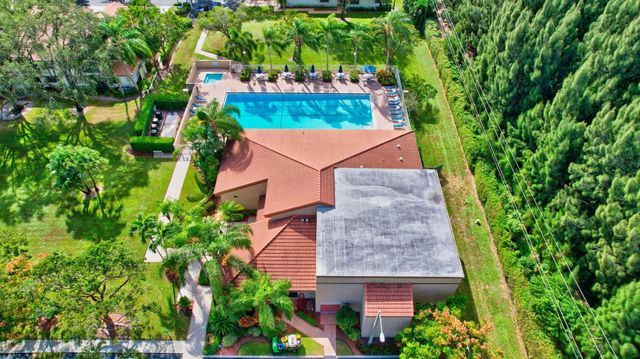 1813 Wood Fern Drive, Boynton Beach, FL 33436