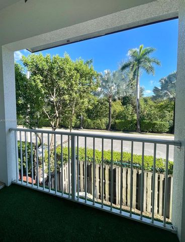 8620 NW 97th Ave 202, Doral, FL 33178