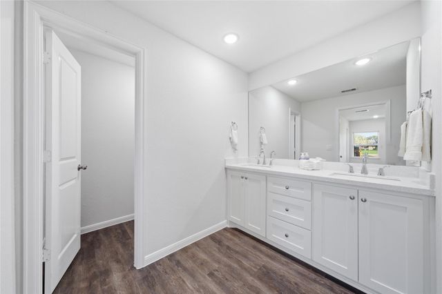 6623 County Road 4, Damon, TX 77430