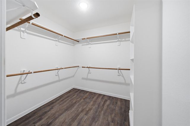 6623 County Road 4, Damon, TX 77430