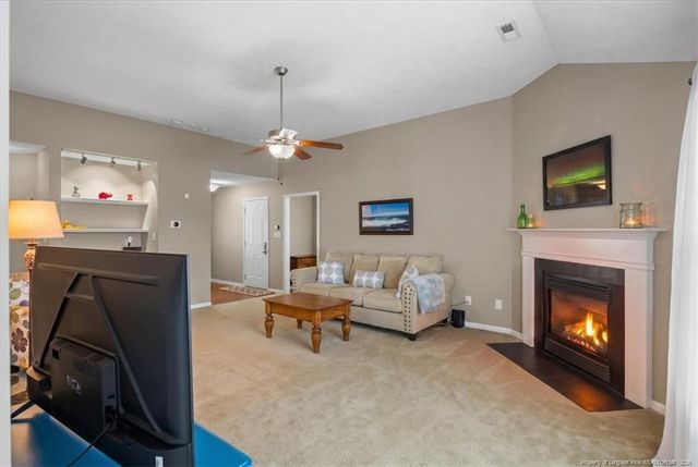 3624 Crosswinds Drive, Hope Mills, NC 28348