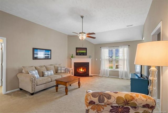 3624 Crosswinds Drive, Hope Mills, NC 28348
