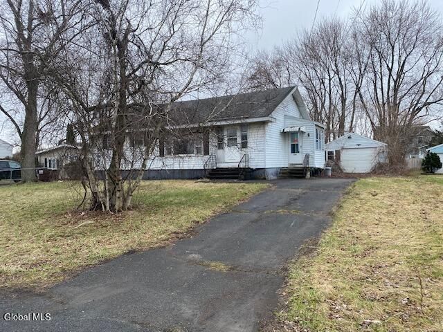 109 Fonda Road, Colonie, NY 12047