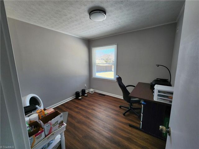 5030 Brook Circle, Archdale, NC 27263