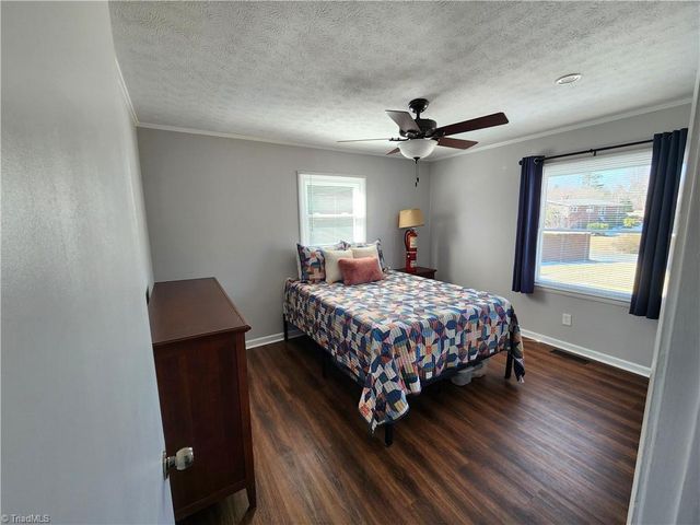 5030 Brook Circle, Archdale, NC 27263