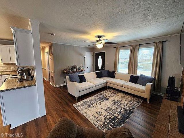 5030 Brook Circle, Archdale, NC 27263