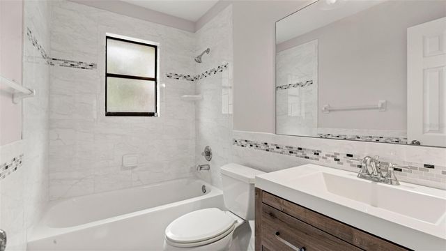 302 SW 77TH TERRACE, Gainesville, FL 32607