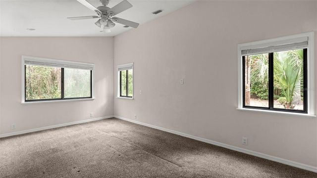 302 SW 77TH TERRACE, Gainesville, FL 32607