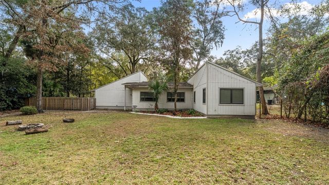 302 SW 77TH TERRACE, Gainesville, FL 32607