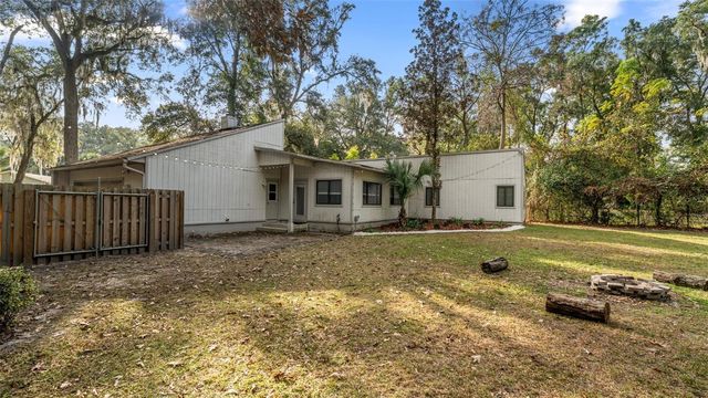 302 SW 77TH TERRACE, Gainesville, FL 32607