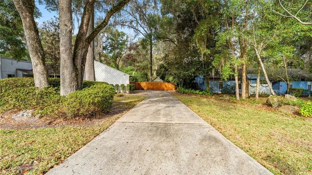 302 SW 77TH TERRACE, Gainesville, FL 32607