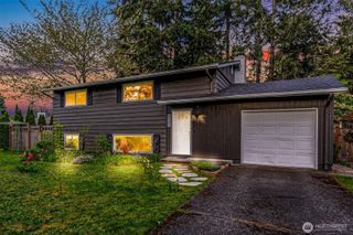 10927 102nd Avenue SW, Lakewood, WA 98498