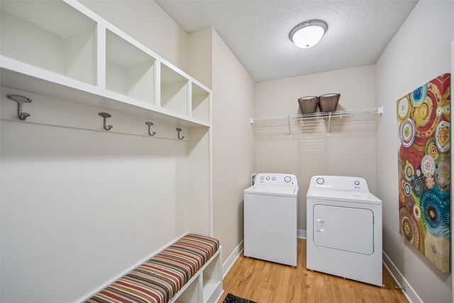 14501 Hickory Drive, Urbandale, IA 50323