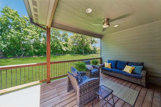 14501 Hickory Drive, Urbandale, IA 50323