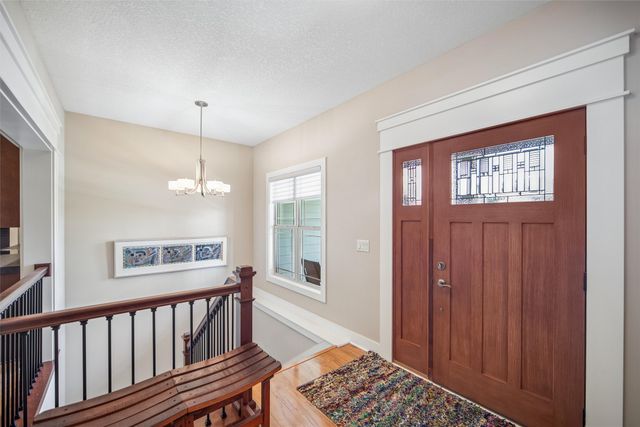 14501 Hickory Drive, Urbandale, IA 50323