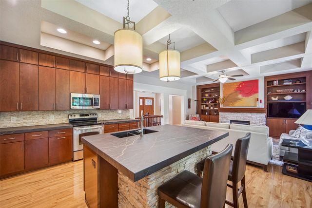 14501 Hickory Drive, Urbandale, IA 50323