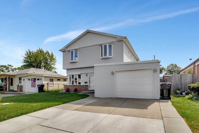 8001 S Kilpatrick Avenue, Chicago, IL 60652