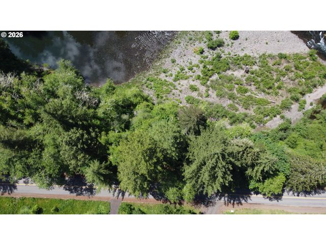 7002 KALAMA RIVER Rd, Kalama, WA 98625
