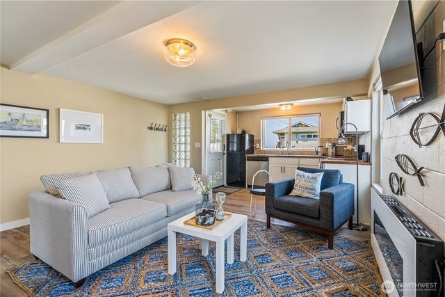 7456 Birch Bay Drive, Blaine, WA 98230