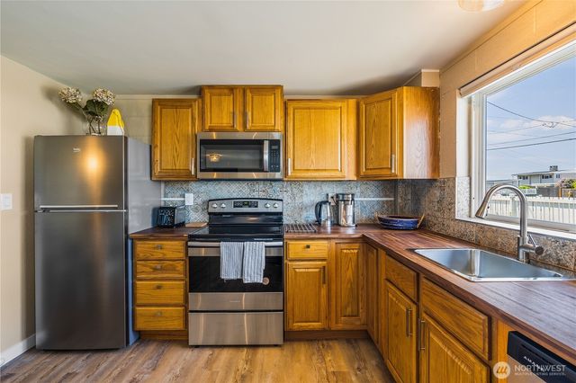 7456 Birch Bay Drive, Blaine, WA 98230